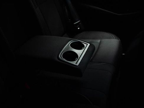 Used 2023 Subaru Outback Premium image 13