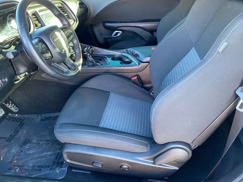 Used 2022 Dodge Challenger GT image 23