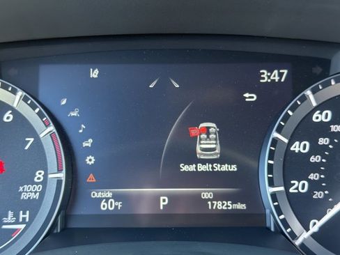 Used 2021 Toyota Highlander Platinum image 17