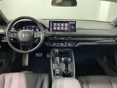 Used 2024 Honda Accord Sport image 6