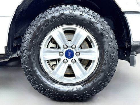 Used 2018 Ford F150 XL w/ Equipment Group 101A Mid image 9