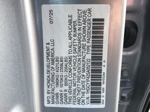 Certified 2025 Honda Accord SE image 17