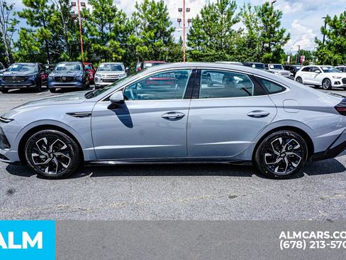 Used 2025 Hyundai Sonata SEL FWD image 6