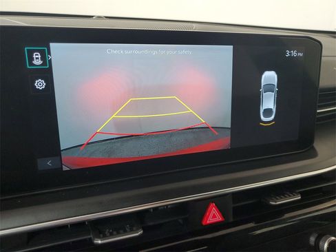 Used 2025 Kia K5 GT-Line w/ GT-Line Premium Package image 19