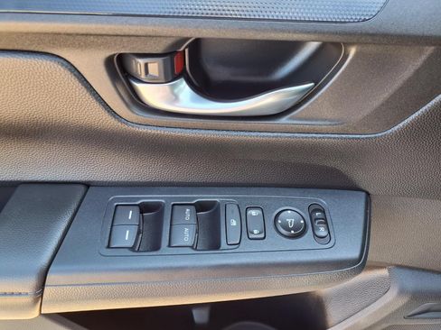 Used 2025 Honda CR-V EX image 22