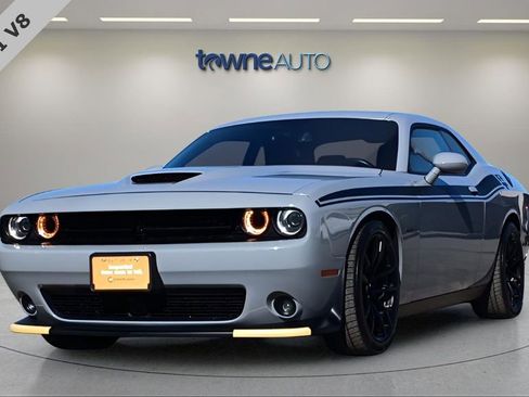 Certified 2022 Dodge Challenger R/T w/ Plus Package image 1