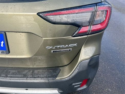 Used 2021 Subaru Outback Touring image 33