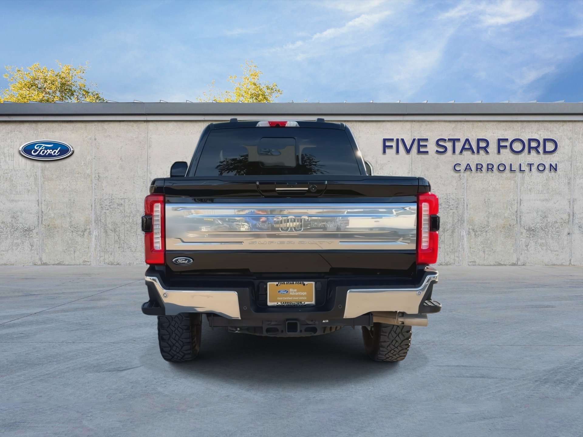 Certified 2024 Ford F250 King Ranch w/ Tremor Off-Road Package AWD/4WD image 9