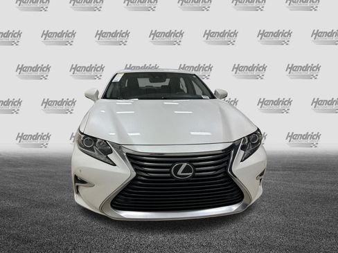 Used 2018 Lexus ES 350 w/ Navigation System Package FWD image 3