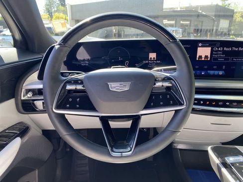 Certified 2025 Cadillac Lyriq Sport AWD/4WD image 20