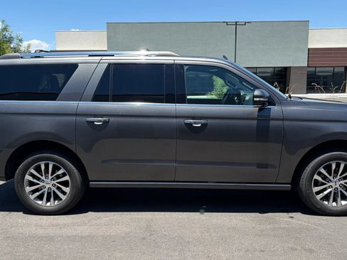 Used 2018 Ford Expedition Max Limited w/ Equipment Group 301A AWD/4WD image 6