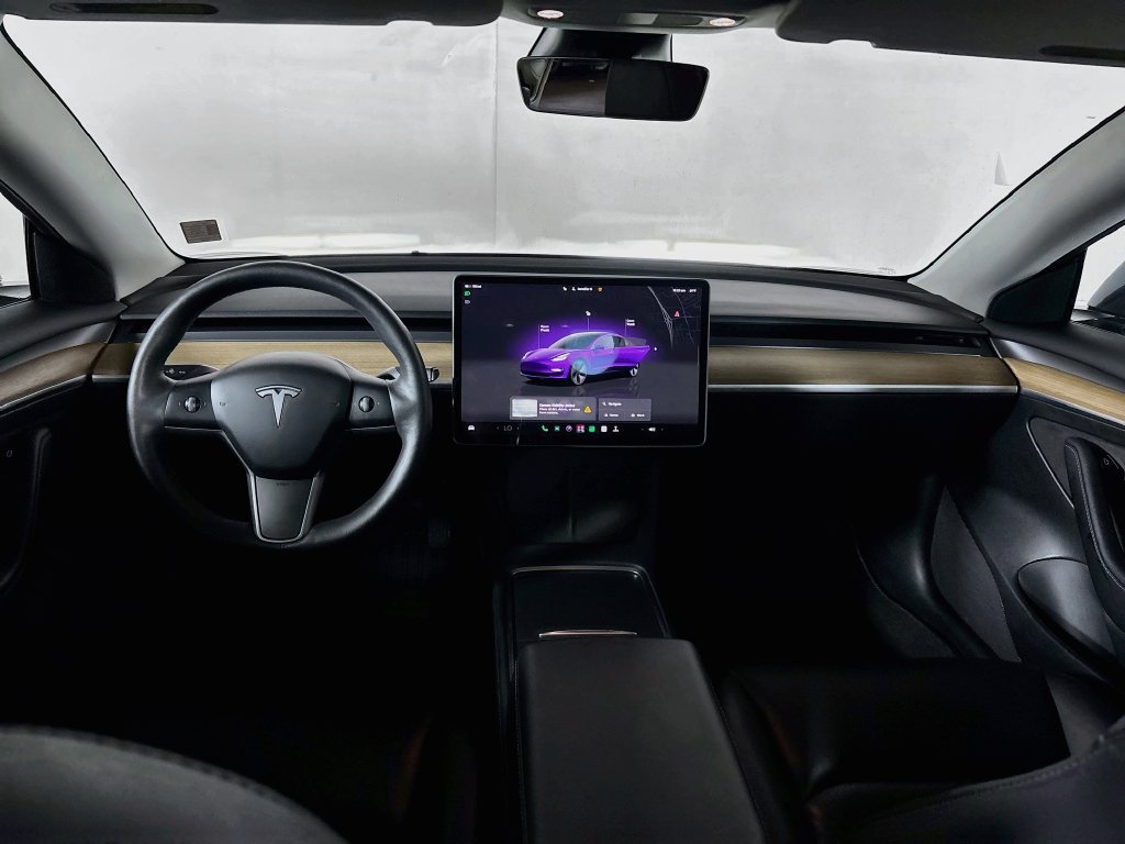Used 2023 Tesla Model 3 Standard Range RWD image 12