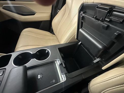 Used 2022 Acura MDX w/ Technology Package AWD/4WD image 44