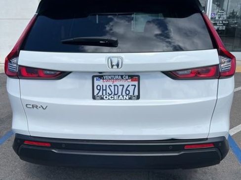Used 2024 Honda CR-V EX-L image 6
