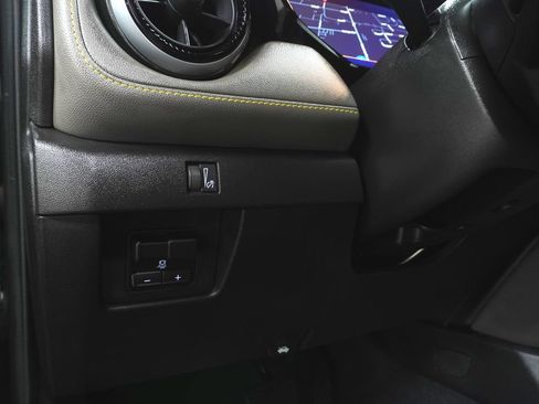 Used 2026 Chevrolet Colorado ZR2 AWD/4WD image 24