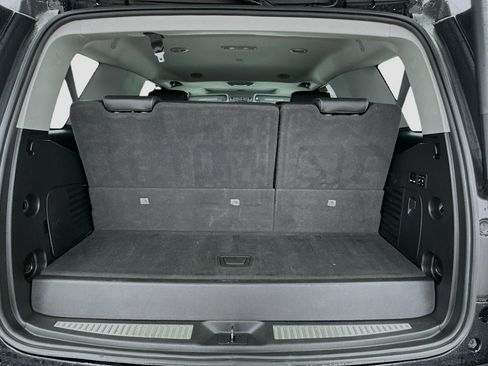 Used 2019 Chevrolet Tahoe Premier w/ RST 6.2L Performance Edition image 18