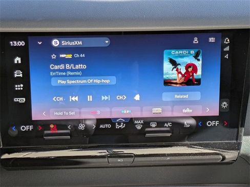 New 2025 Lincoln Navigator Reserve w/ Jet Appearance Package image 17