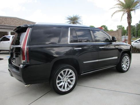 Used 2016 Cadillac Escalade Platinum image 27
