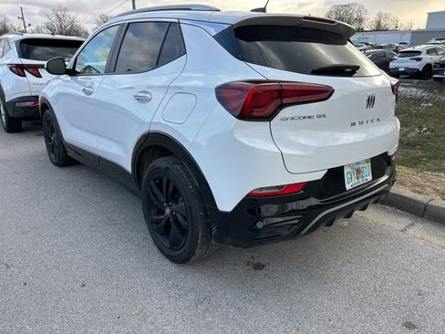 Used 2024 Buick Encore GX Sport Touring image 4