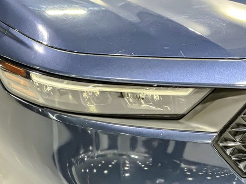 Used 2023 Honda Accord EX image 11