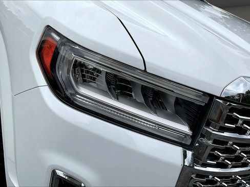 Used 2022 GMC Acadia Denali AWD/4WD image 34
