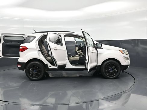 Used 2019 Ford EcoSport SE w/ SE Convenience Package FWD image 4