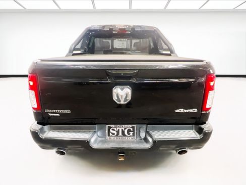 Used 2022 RAM 1500 Big Horn AWD/4WD image 5