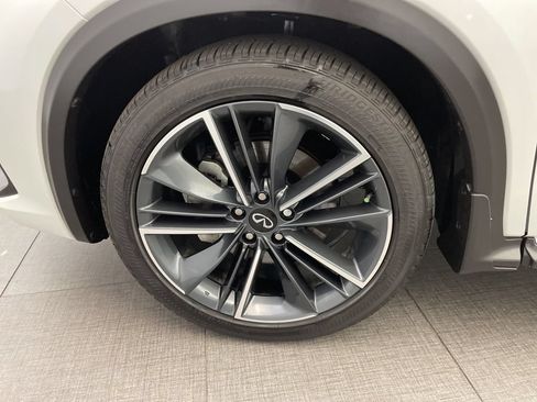 Used 2025 INFINITI QX55 Sensory w/ Lighting Package AWD/4WD image 10