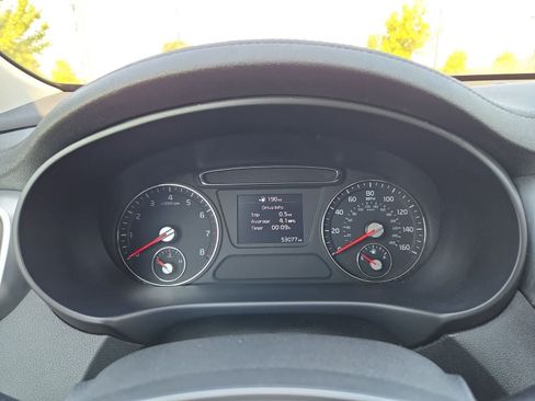 Used 2020 Kia Sorento S FWD image 29