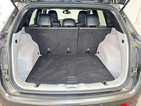 Certified 2023 Jeep Compass Limited image 19