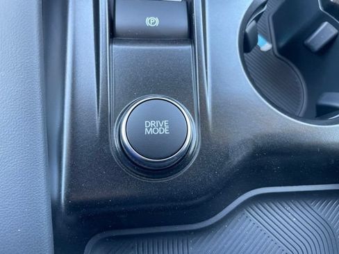 New 2026 Ford Explorer Active RWD image 16