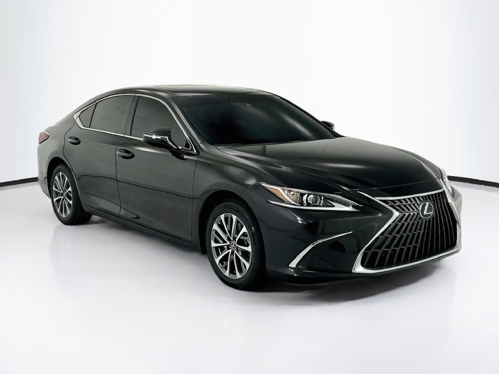 Used 2025 Lexus ES 350 w/ Accessory Package (Z2) FWD image 3