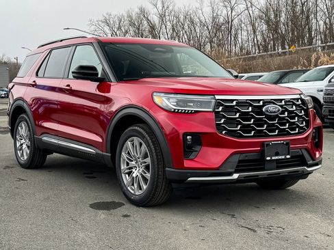 New 2026 Ford Explorer Platinum image 8