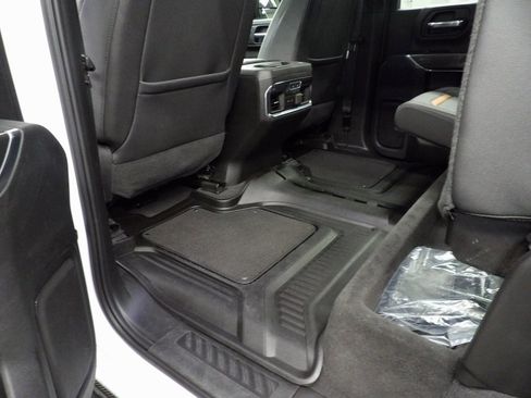 Used 2023 GMC Sierra 2500 AT4 w/ AT4 Preferred Package image 57