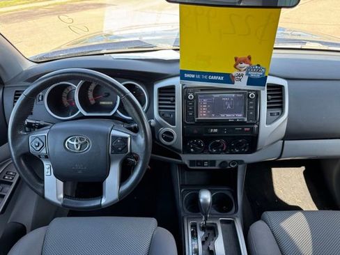 Used 2014 Toyota Tacoma 4x4 Double Cab w/ TRD Off-Road Package image 17