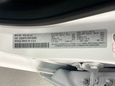 Used 2024 RAM 1500 Big Horn image 32