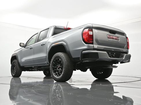 New 2026 GMC Canyon Elevation w/ Convenience Package image 43
