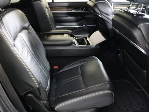 Used 2023 Jeep Grand Wagoneer Series II w/ Premium Group II image 25