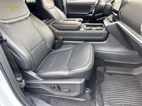 New 2025 Ford Expedition Tremor image 11