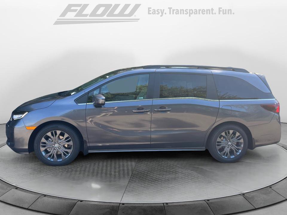 New 2027 Honda Odyssey Touring image 4