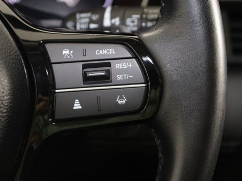 Used 2023 Honda Pilot Touring image 37