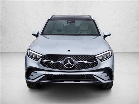 New 2026 Mercedes-Benz GLC 300 4MATIC image 2
