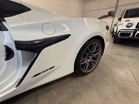 Used 2024 Chevrolet Corvette Z06 w/ Z07 Performance Package w/ Z07 Performance Package RWD image 83