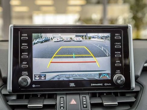 Used 2020 Toyota RAV4 Limited image 22