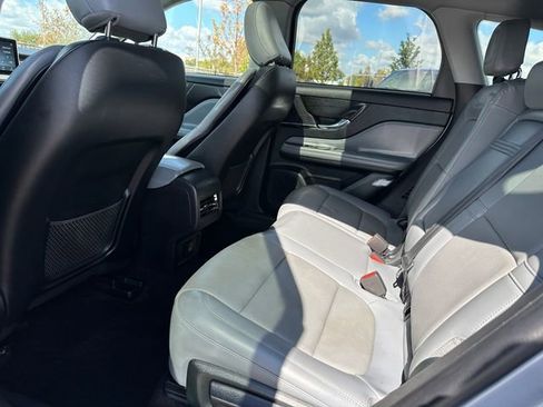 Used 2022 Lincoln Corsair Grand Touring image 17