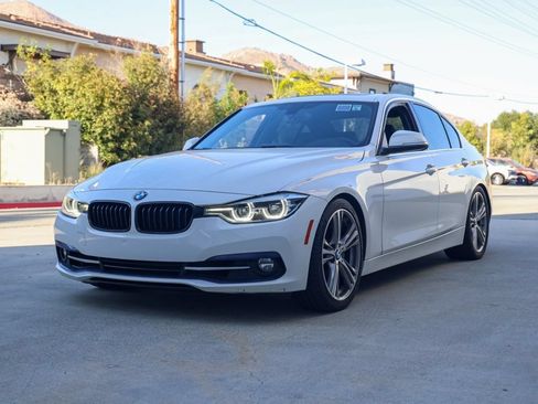 Used 2018 BMW 340i Sedan w/ Premium Package RWD image 8