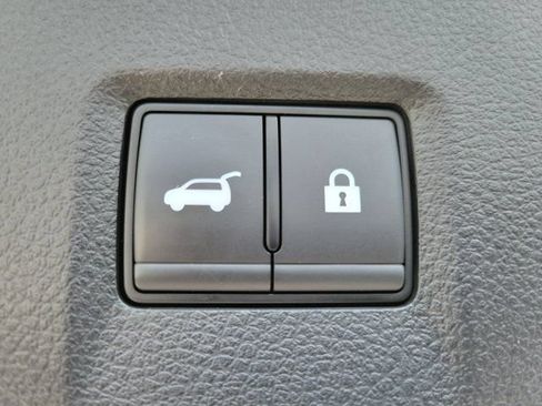 Used 2025 INFINITI QX60 Sensory w/ Cargo Package AWD/4WD image 11