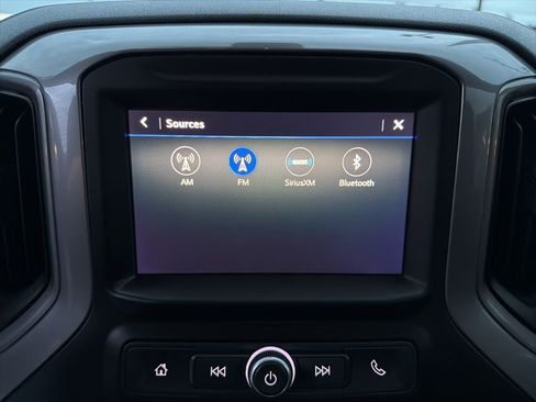 Used 2021 Chevrolet Silverado 1500 Custom image 30