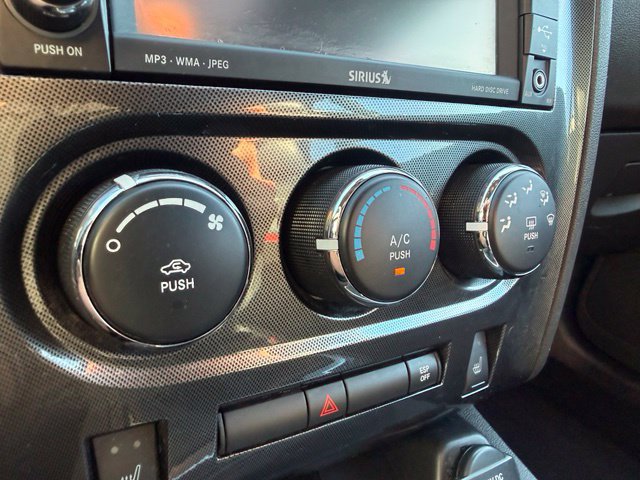 Used 2009 Dodge Challenger SRT8 w/ SRT Option Group II RWD image 22