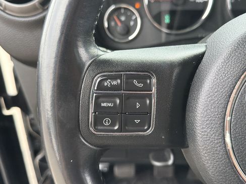 Used 2017 Jeep Wrangler Unlimited Sport w/ Quick Order Package 23S AWD/4WD image 15